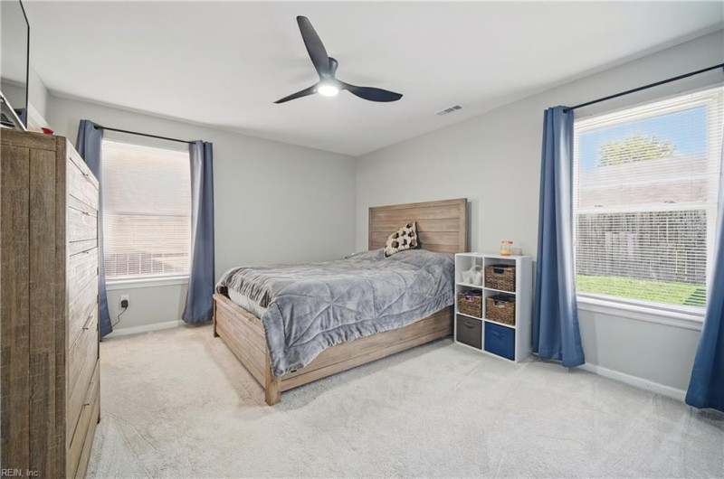 Photo 23 of 44 residential for sale in Virginia Beach virginia
