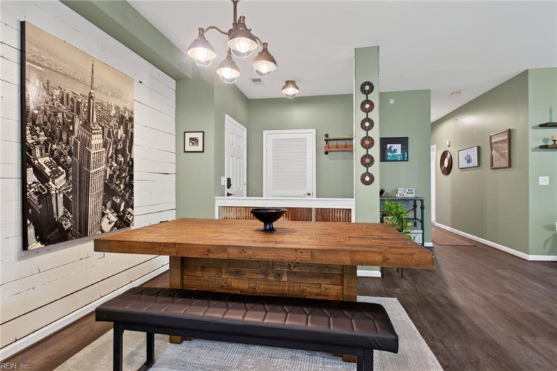 Photo 10 of 36 residential for sale in Virginia Beach virginia