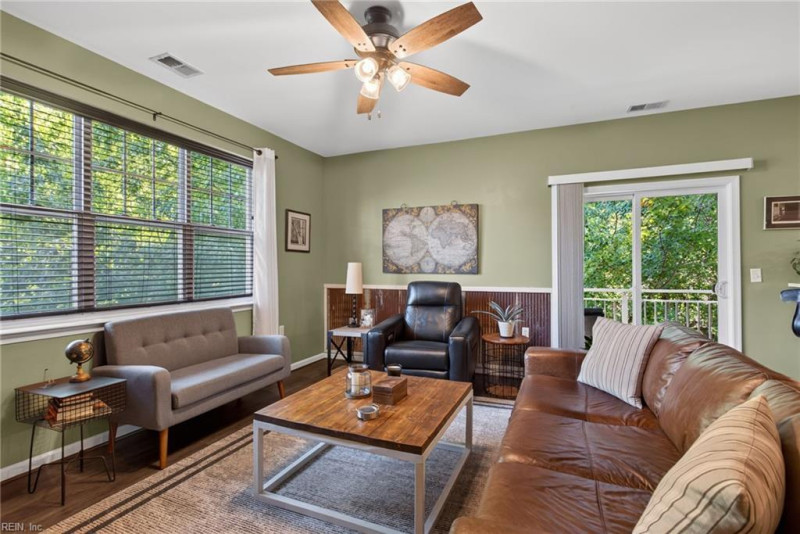 Photo 15 of 36 residential for sale in Virginia Beach virginia