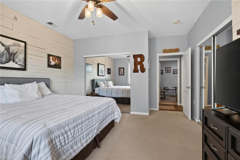 Photo 24 of 36 residential for sale in Virginia Beach virginia