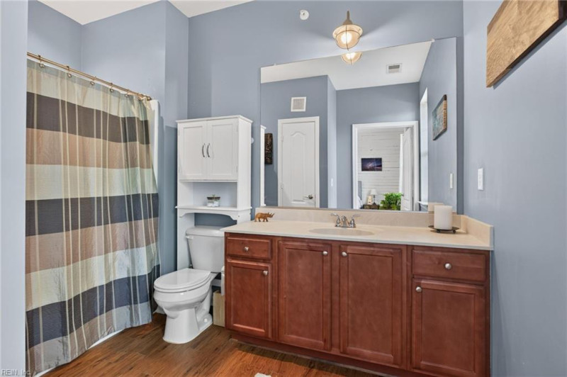 Photo 25 of 36 residential for sale in Virginia Beach virginia