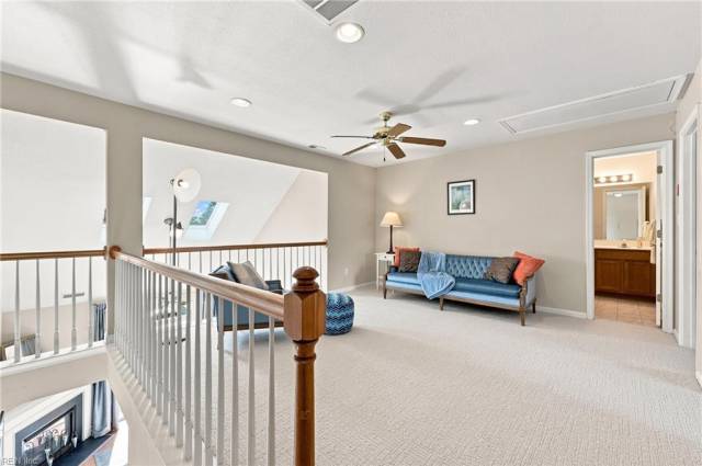 HUGE loft area for extra escape space 