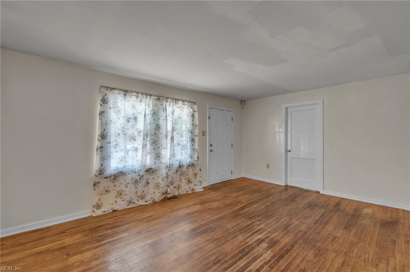 Photo 12 of 47 residential for sale in Portsmouth virginia Photo 12 of 47 residential for sale in Portsmouth virginia
