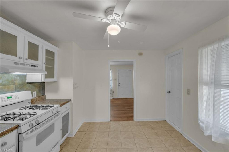 Photo 17 of 47 residential for sale in Portsmouth virginia Photo 17 of 47 residential for sale in Portsmouth virginia