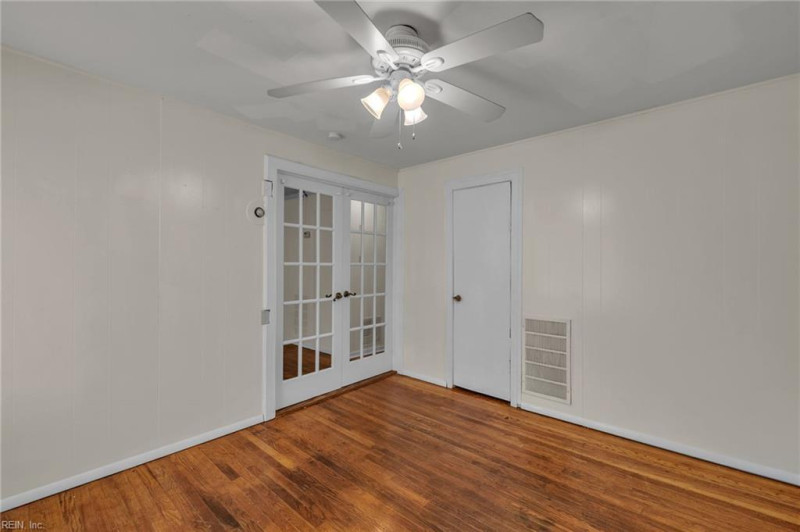 Photo 33 of 47 residential for sale in Portsmouth virginia Photo 33 of 47 residential for sale in Portsmouth virginia