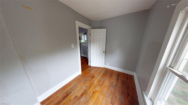 Photo 17 of 50 residential for sale in Norfolk virginia Photo 17 of 50 residential for sale in Norfolk virginia