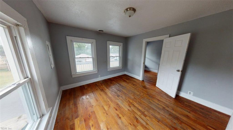 Photo 22 of 50 residential for sale in Norfolk virginia Photo 22 of 50 residential for sale in Norfolk virginia