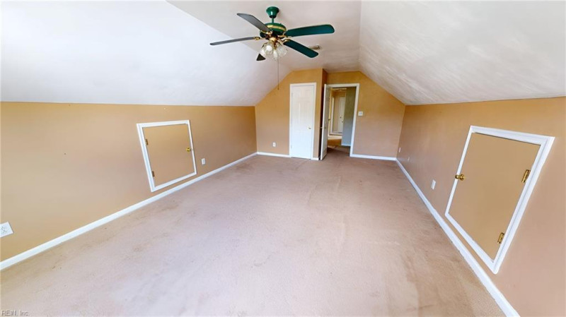 Photo 16 of 50 residential for sale in Chesapeake virginia