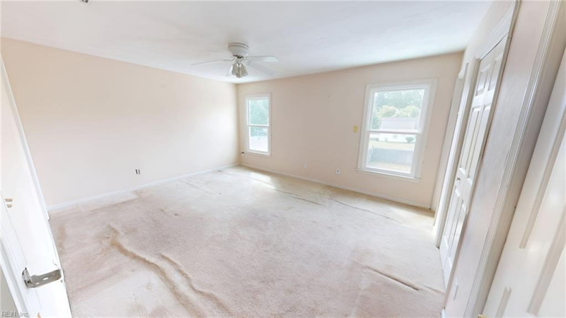 Photo 26 of 50 residential for sale in Chesapeake virginia
