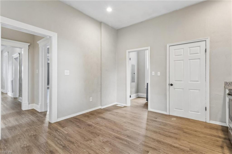 Photo 18 of 49 residential for sale in Norfolk virginia Photo 18 of 49 residential for sale in Norfolk virginia