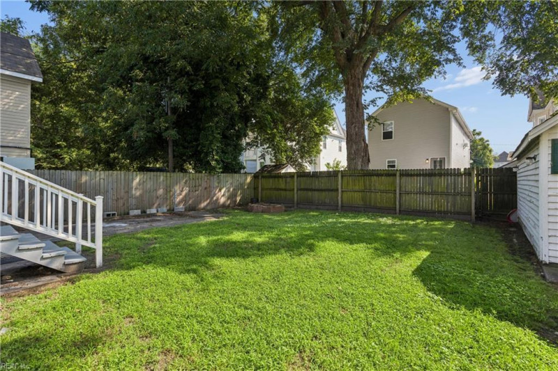 Photo 47 of 49 residential for sale in Norfolk virginia Photo 47 of 49 residential for sale in Norfolk virginia