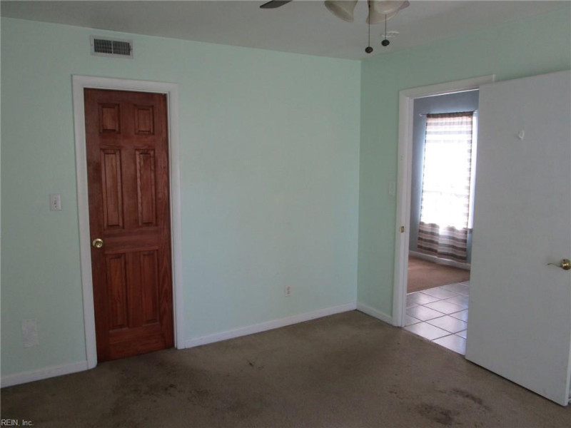 Photo 18 of 20 residential for sale in Virginia Beach virginia Photo 18 of 20 residential for sale in Virginia Beach virginia