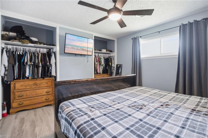 Photo 19 of 33 residential for sale in Norfolk virginia