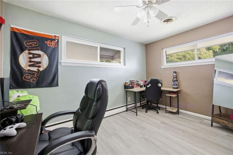 Photo 22 of 33 residential for sale in Norfolk virginia