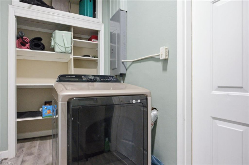 Photo 25 of 33 residential for sale in Norfolk virginia