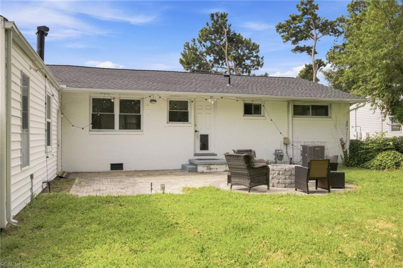 Photo 31 of 33 residential for sale in Norfolk virginia