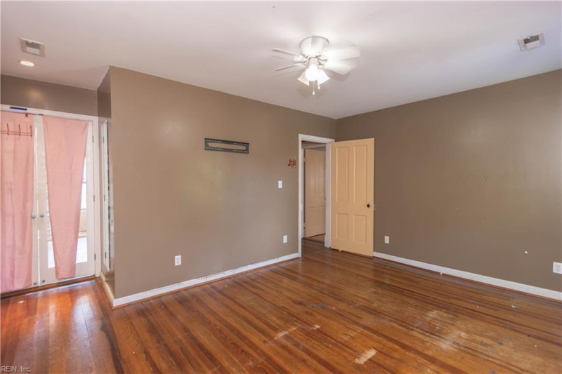 Photo 19 of 29 residential for sale in Hampton virginia Photo 19 of 29 residential for sale in Hampton virginia