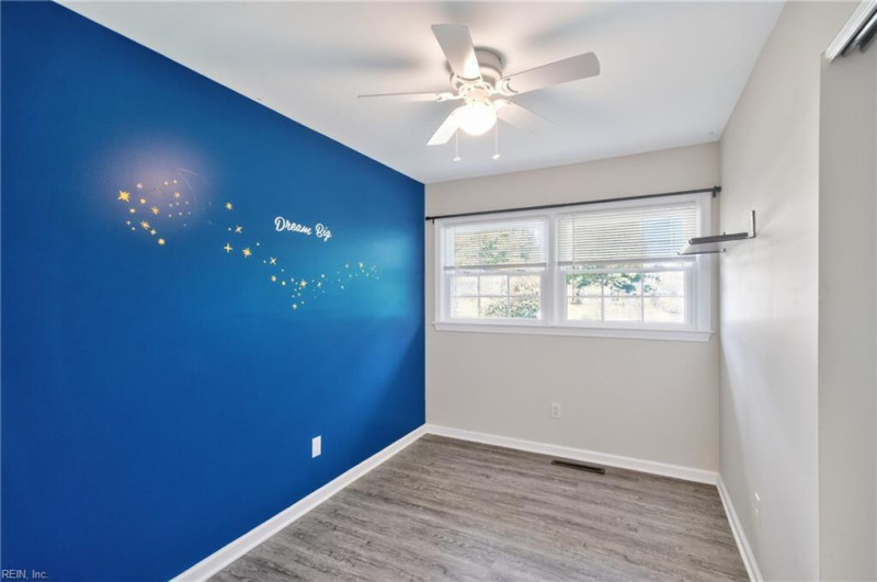 Photo 17 of 26 residential for sale in Newport News virginia