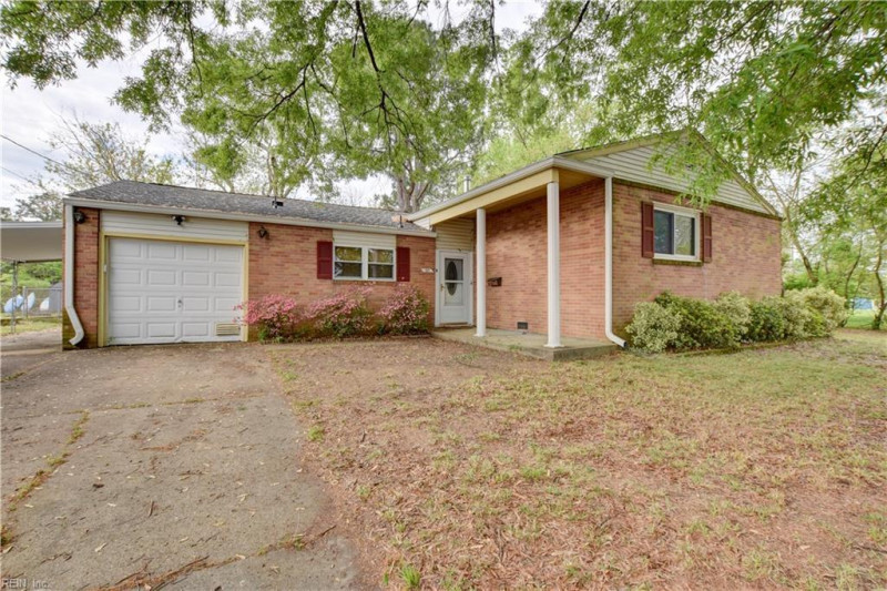 Photo 1 of 33 residential for sale in Hampton virginia