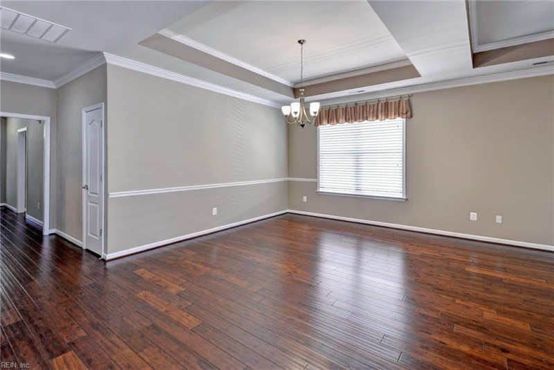 Photo 10 of 50 residential for sale in James City County virginia