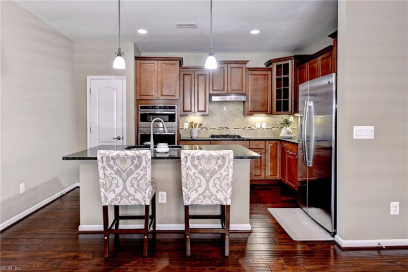 Photo 15 of 50 residential for sale in James City County virginia