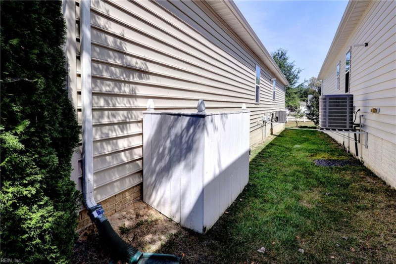 Photo 43 of 50 residential for sale in James City County virginia