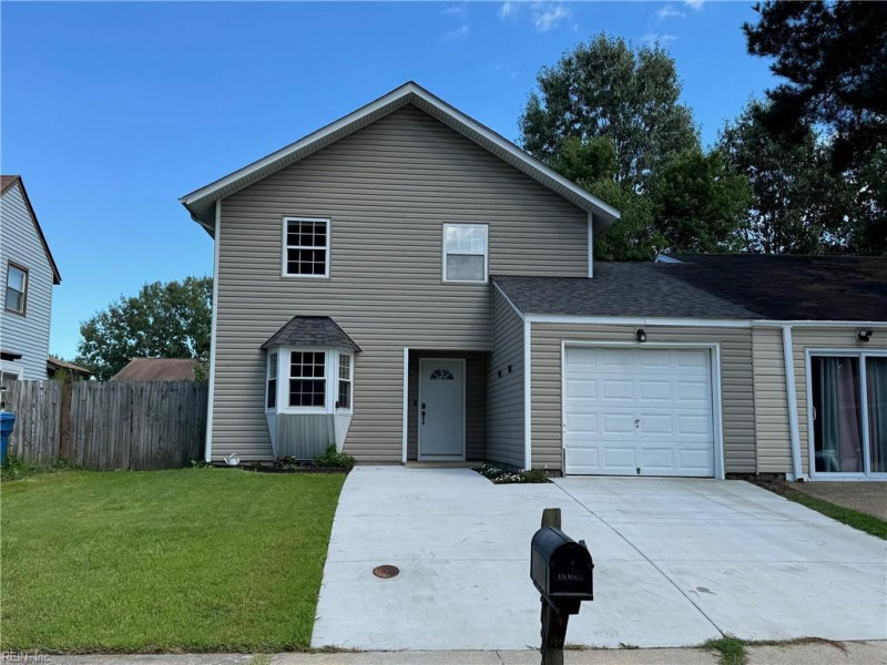 Photo 2 of 16 residential for sale in Virginia Beach virginia