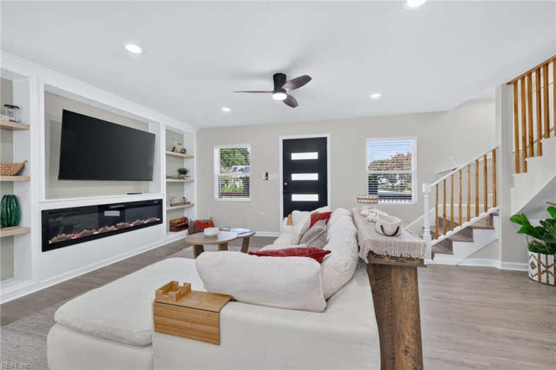 Photo 3 of 49 residential for sale in Norfolk virginia Photo 3 of 49 residential for sale in Norfolk virginia