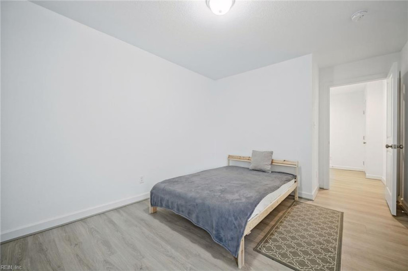 Photo 18 of 49 residential for sale in Norfolk virginia