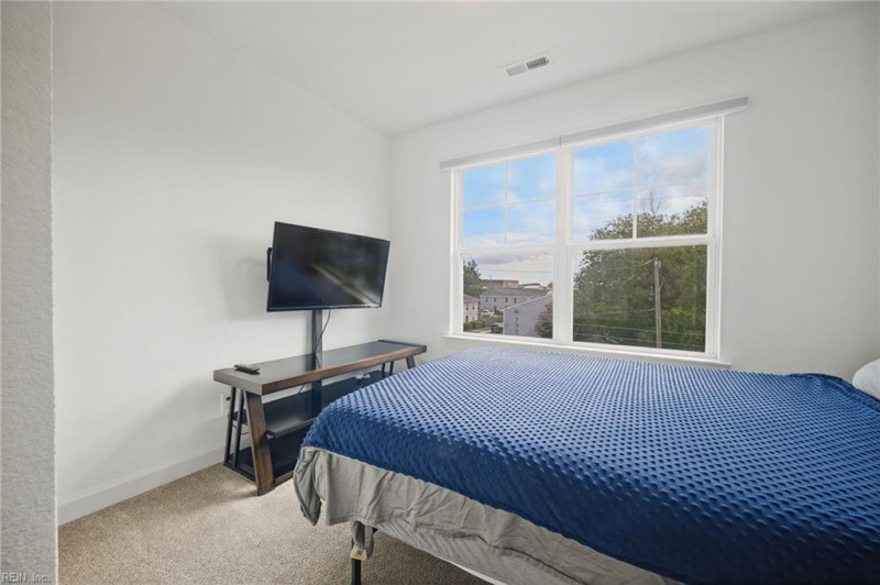 Photo 23 of 49 residential for sale in Norfolk virginia