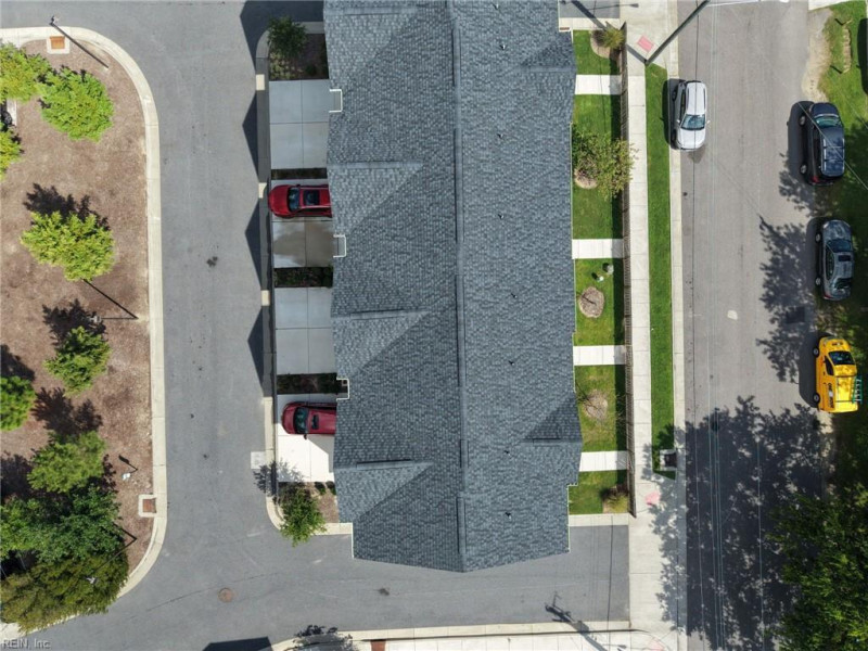 Photo 3 of 49 residential for sale in Norfolk virginia