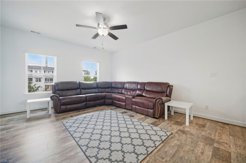Photo 7 of 49 residential for sale in Norfolk virginia