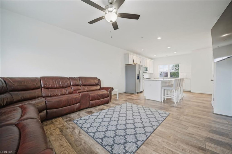 Photo 8 of 49 residential for sale in Norfolk virginia