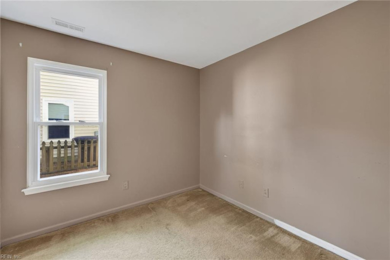 Photo 14 of 22 residential for sale in Virginia Beach virginia