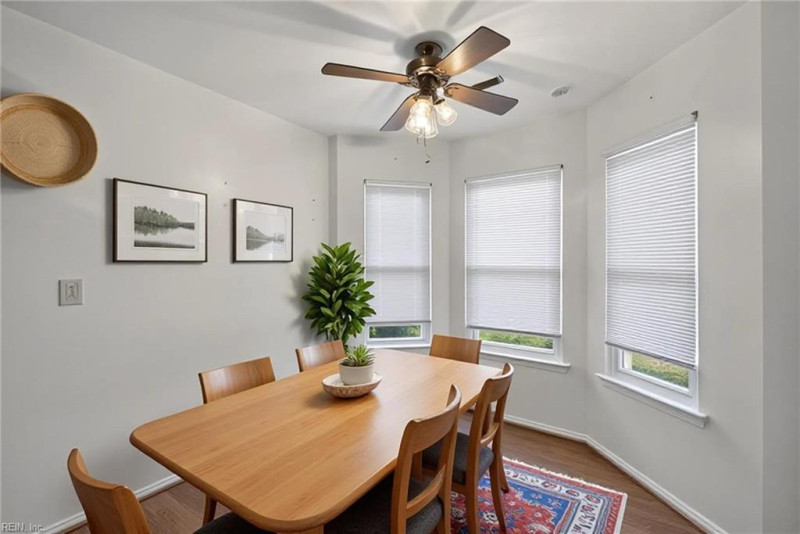 Photo 9 of 22 residential for sale in Virginia Beach virginia