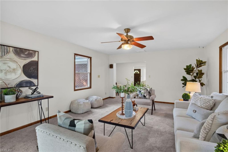 Photo 15 of 38 residential for sale in Chesapeake virginia