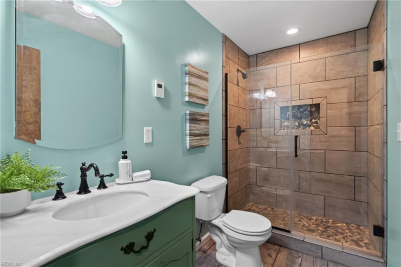 Photo 26 of 38 residential for sale in Chesapeake virginia