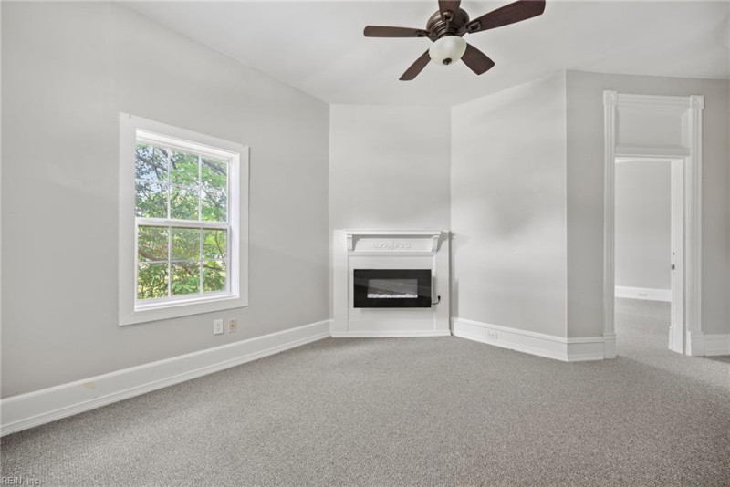 Photo 35 of 50 residential for sale in Hampton virginia Photo 35 of 50 residential for sale in Hampton virginia