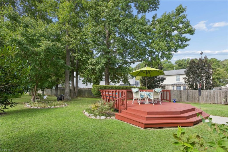 Photo 4 of 39 residential for sale in Hampton virginia Photo 4 of 39 residential for sale in Hampton virginia