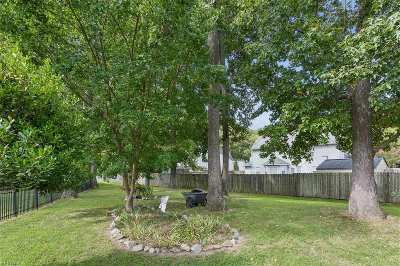 Photo 5 of 39 residential for sale in Hampton virginia Photo 5 of 39 residential for sale in Hampton virginia
