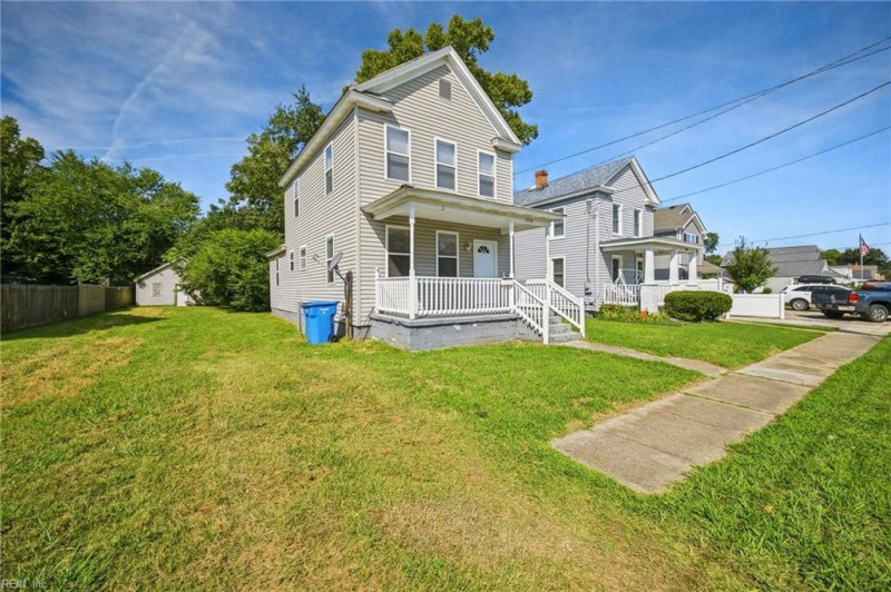 Photo 3 of 34 residential for sale in Chesapeake virginia Photo 3 of 34 residential for sale in Chesapeake virginia