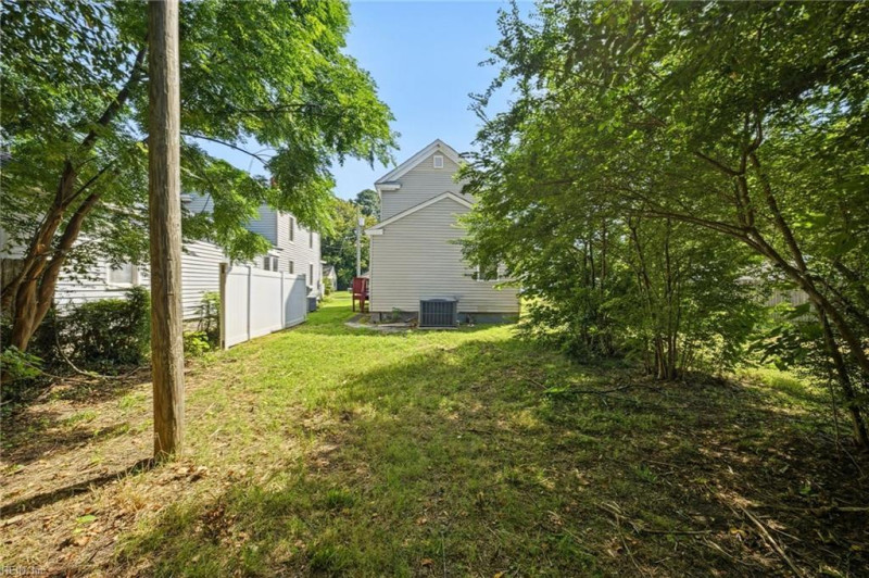 Photo 32 of 34 residential for sale in Chesapeake virginia Photo 32 of 34 residential for sale in Chesapeake virginia