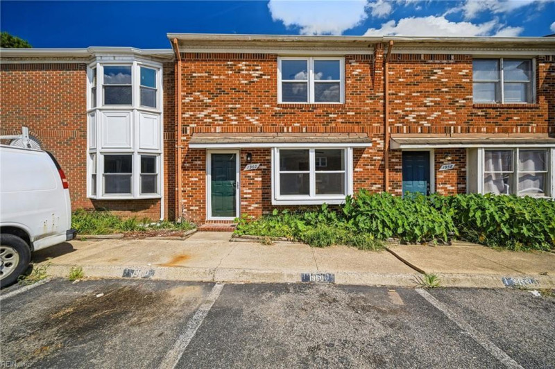 Photo 1 of 32 residential for sale in Virginia Beach virginia Photo 1 of 32 residential for sale in Virginia Beach virginia