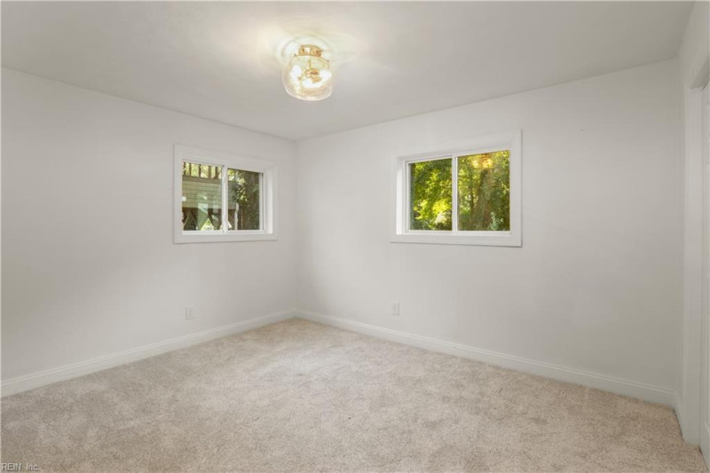 Photo 20 of 27 residential for sale in Hampton virginia