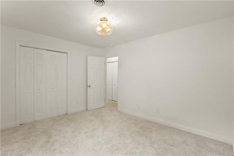 Photo 21 of 27 residential for sale in Hampton virginia