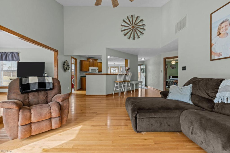 Photo 11 of 48 residential for sale in Southampton County virginia