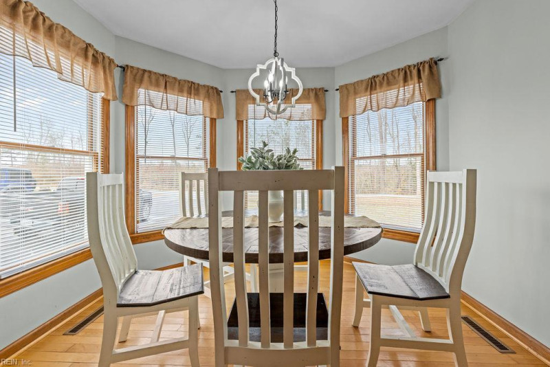 Photo 19 of 48 residential for sale in Southampton County virginia