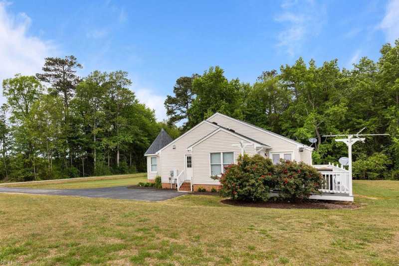 Photo 45 of 48 residential for sale in Southampton County virginia
