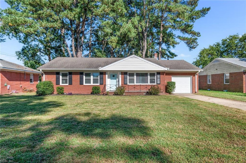 Photo 1 of 13 residential for sale in Isle of Wight County virginia