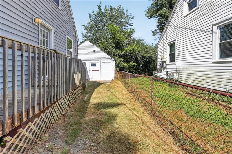 Photo 44 of 50 residential for sale in Portsmouth virginia Photo 44 of 50 residential for sale in Portsmouth virginia